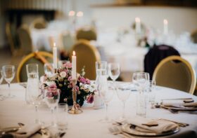 Jak wybrać idealną restaurację na wesele? Praktyczny przewodnik dla przyszłych nowożeńców