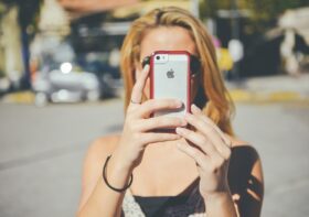 Gdzie na zdjęcia w Krakowie? Odkryj miejsca, które robią robotę na Insta (i nie tylko)